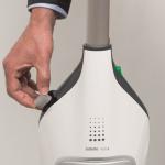 Scopa Elettrica leggera Vorwerk Folletto Aspirapolvere Vk 220 S Rigenereato, come nuovo, garanzia 6 mesi, colore bianco