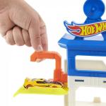 Hot Wheels City Parkgarage con Attacco Squalo – Set Gioco + Auto