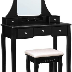 Table de maquillage avec grand miroir sans cadre pour le maquillage