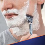 Gillette Fusion 5 Rasoio Uomo + 11 Lamette di Ricambio, Rasatura Confortevole