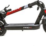 Ducati PRO-II, Scooter électrique, 15 Kg, Moteur Brushless 350W, Autonomie jusqu'à 25 Km, Pneus Tubeless 10", Charge Max 100 Kg
