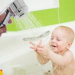 Doccino Easy Universale, doccino per lavandino, flessibile, facile da installare, fissaggio con bioadesivo, pratico e compatto, bianco