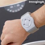 Plateforme vibrante avec accessoires pour les exercices de fitness.